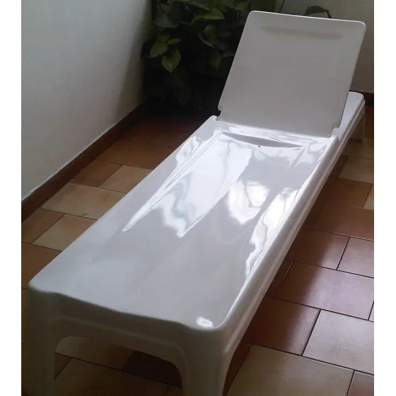 Cama Toma Sol Tumbona En Fibra De Vidrio