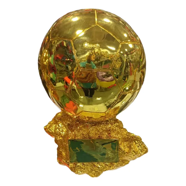 Balón De Oro Trofeo - Deportes Y Fitness
