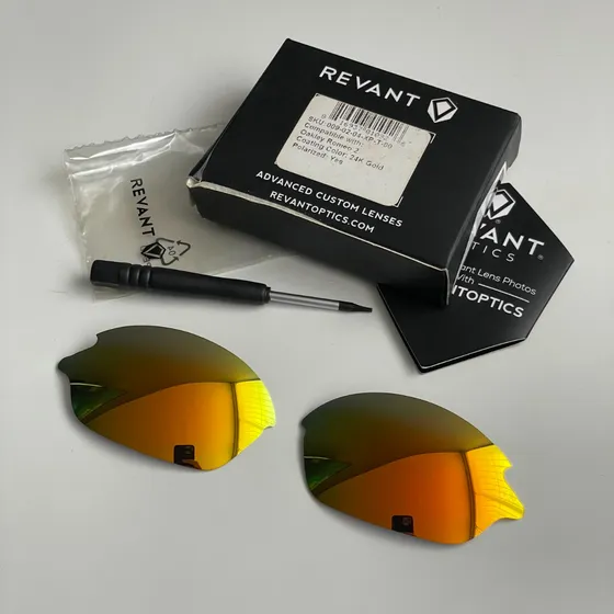Oakley Romeo 2 Cristales Color Rojo Fuego, Marca Revant