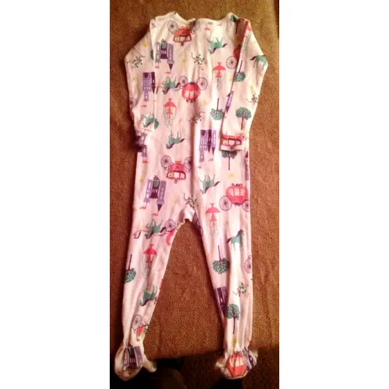 Mono Pijama Carter's Talla 24 Meses Us $ 8,00