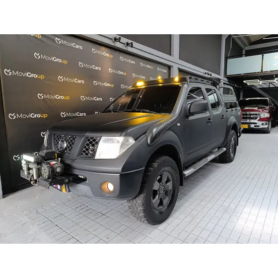 Nissan Navara 2.5 Mid Lujo