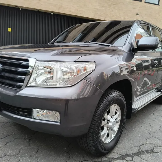 Toyota Sahara 2011 Gx 4.5