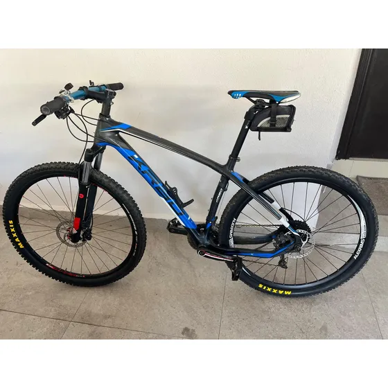 Bicicleta Krbo  Carbono Mtb Shimano Microshift Talla L