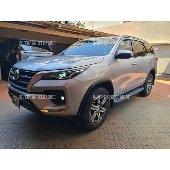 Toyota Fortuner Sr Diesel