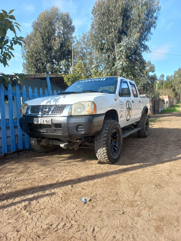 Nissan Terrano 4x2