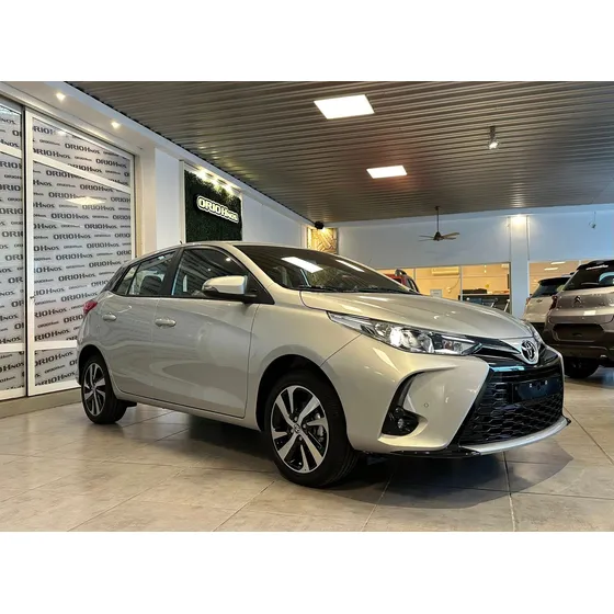 Toyota Yaris 1.5 107cv Xls Pack Cvt