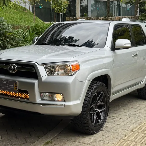 Toyota 4runner 2011 4.0 Limited