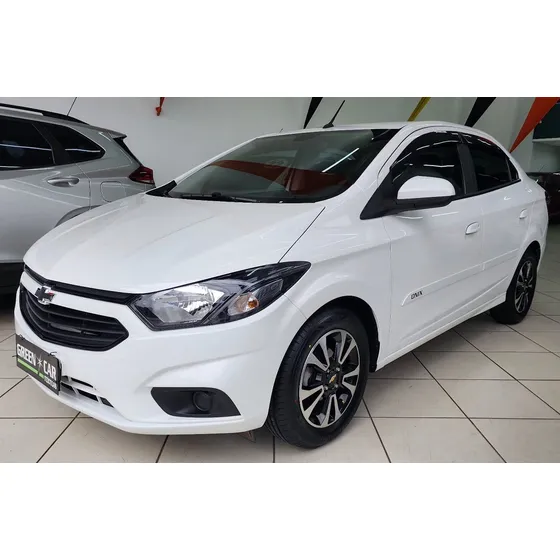 Chevrolet Onix Plus Joy Black