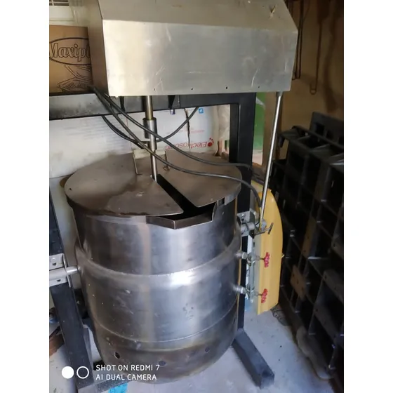 Marmita Industrial Usada Aprox 120litros A Gas, Falcon 1800$