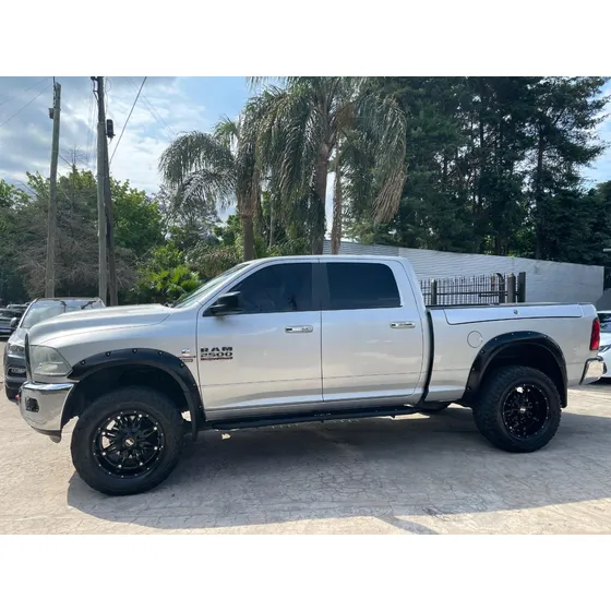 Ram 2500 6.7 Laramie I Atx 350cv 4x4