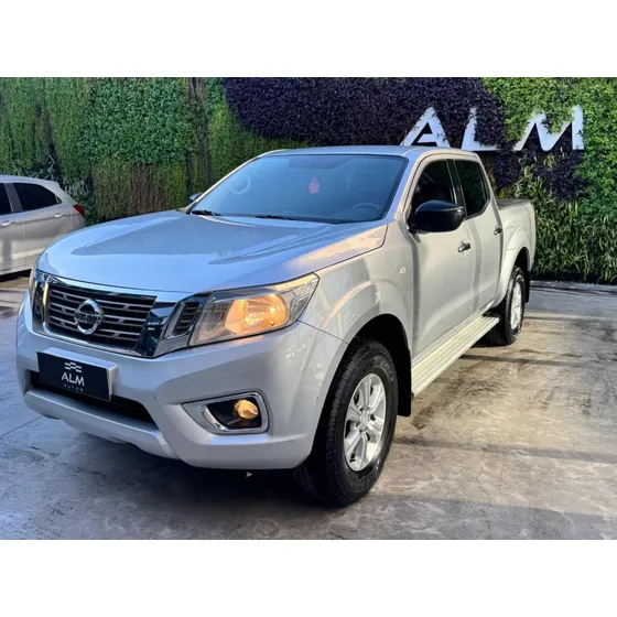Nissan Frontier 2.3 Se Cd 4x2 Mt