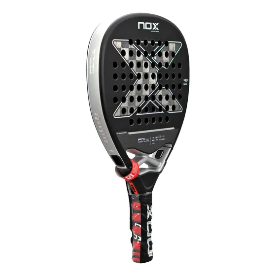 Nox At Luxury Attack 2024 Padel Negro De Carbono 18k