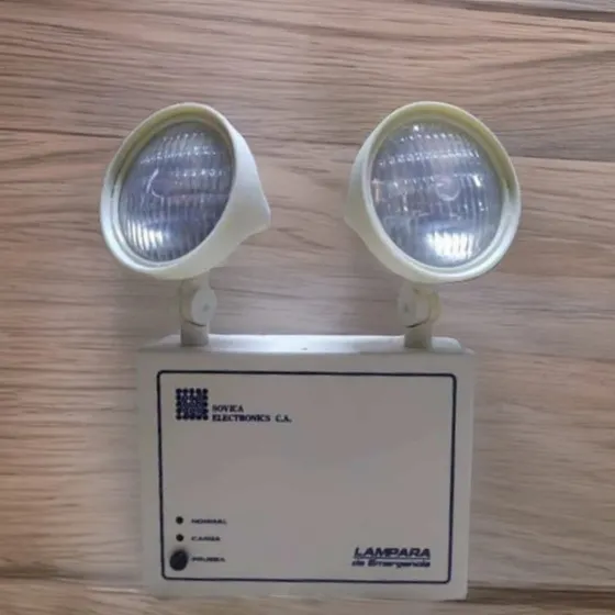 Lampara De Emergencia Doble Faro Leds Sovica