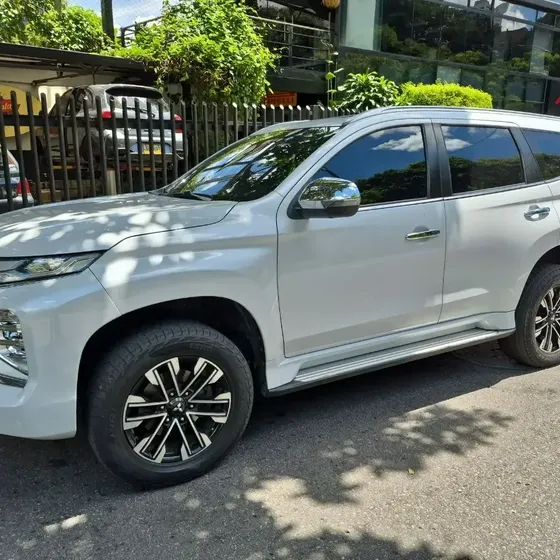 Mitsubishi Montero 2023 2.5 Sport At. 4x4