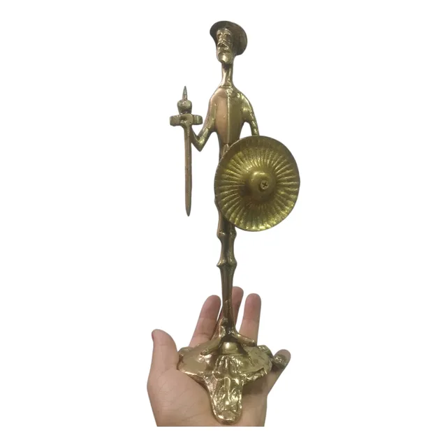 Quijote De La Mancha De Bronce. Artesanal 26 Cm