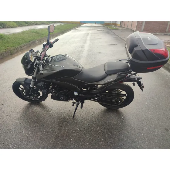 Dominar 250