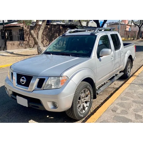 Nissan Frontier 4.0 Pro-4x V6 4x4 Mt
