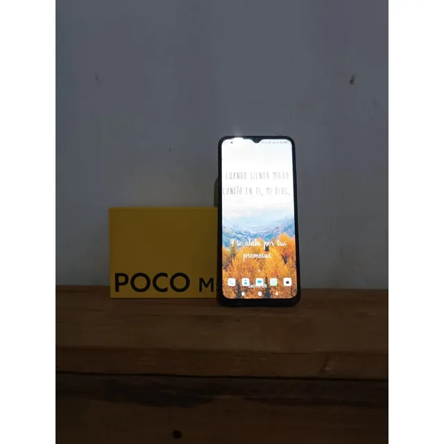Vendo Teléfono Poco M5 Impecable