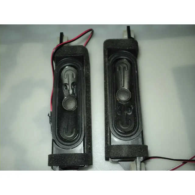 Par De Bocinas Pantalla Hisense 32h3b1 Originales