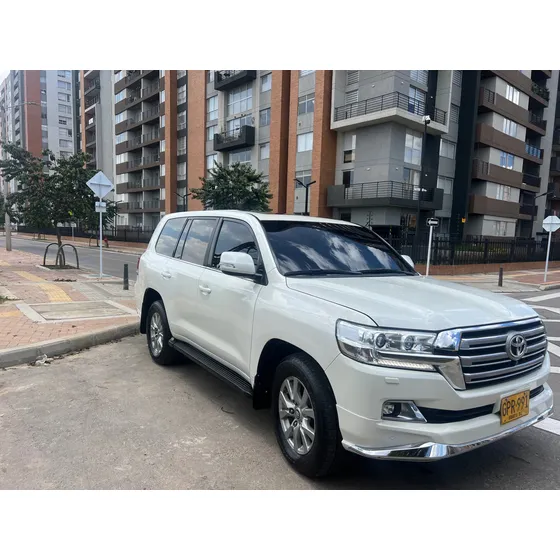 Toyota Land Cruiser 4.5 Vxr Fl Lc200