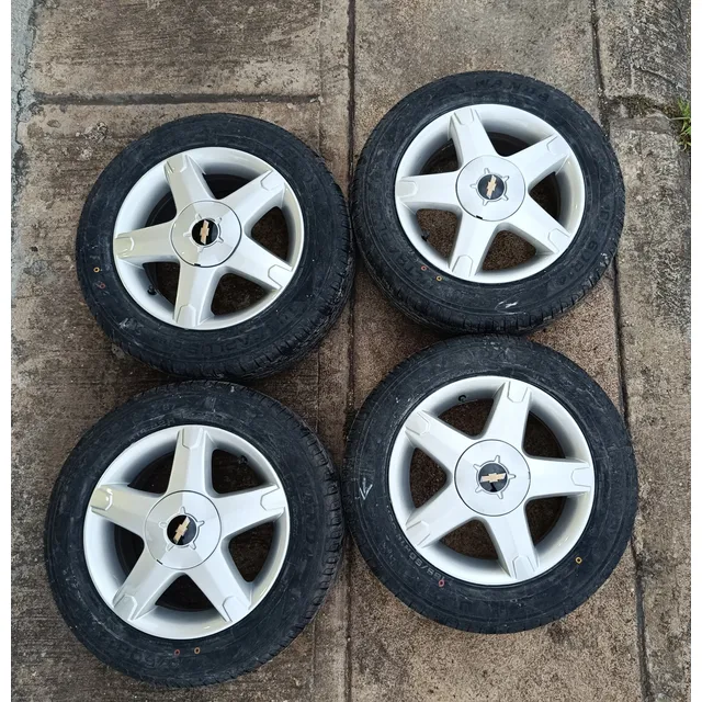 Rines De Chevy C3 14 Manzana 100 Cauchos Nuevos 185/60/14