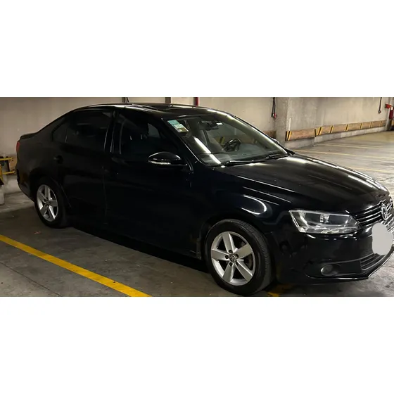 Volkswagen Vento 2.5 Luxury 170cv