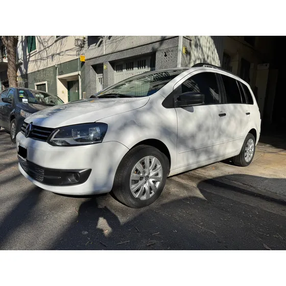 Volkswagen Suran 1.6 Comfortline 101cv 11a