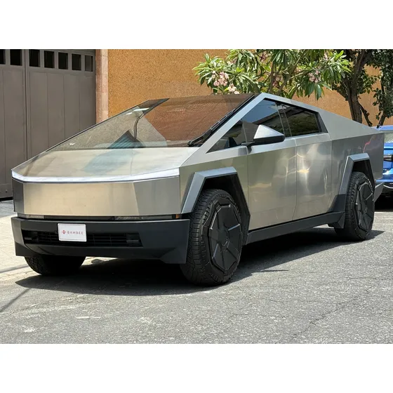 Tesla Cybertruck 0.0 547km Awd