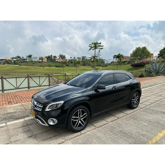 Mercedes-benz Clase Gla 1.6 Urban