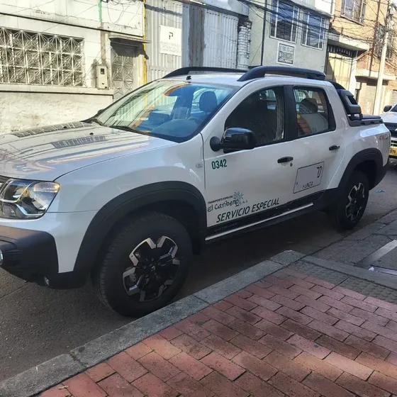 Renault Duster Oroch 2026 1.3 Intens 4x4 Outsider