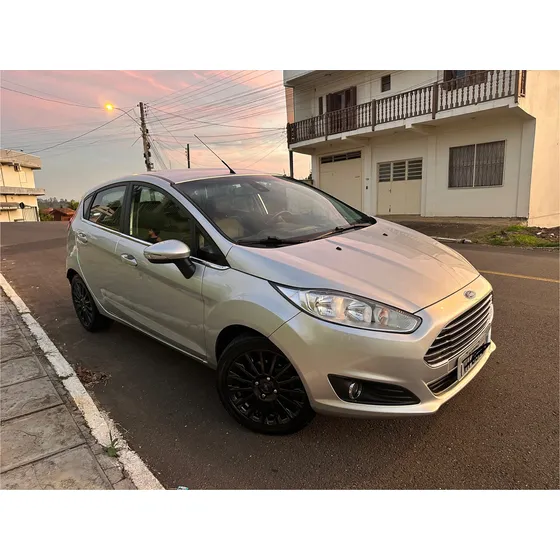 Ford Fiesta 1.6 16v Titanium Flex 5p
