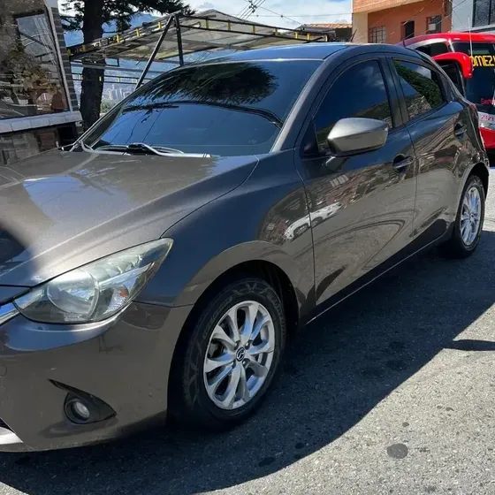 Mazda 2 2016 1.5 Touring