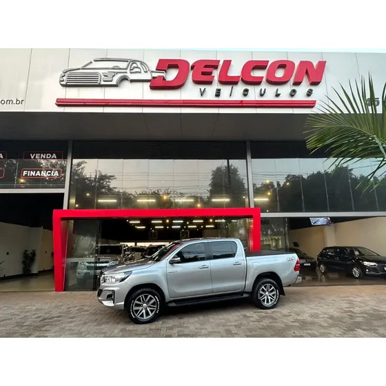 Toyota Hilux 2.8 Tdi Cd Srv 4x4 (aut)