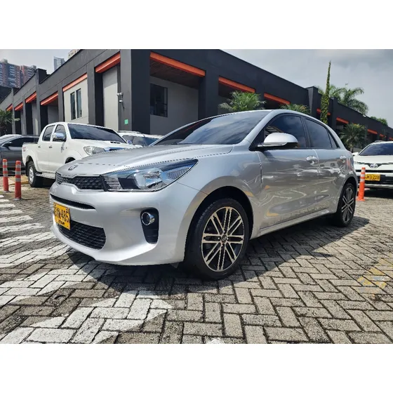 Kia Rio 1.4 Emotion Hb