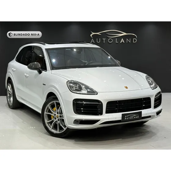 Porsche Cayenne E-hybrid 3.0 V6 462cv
