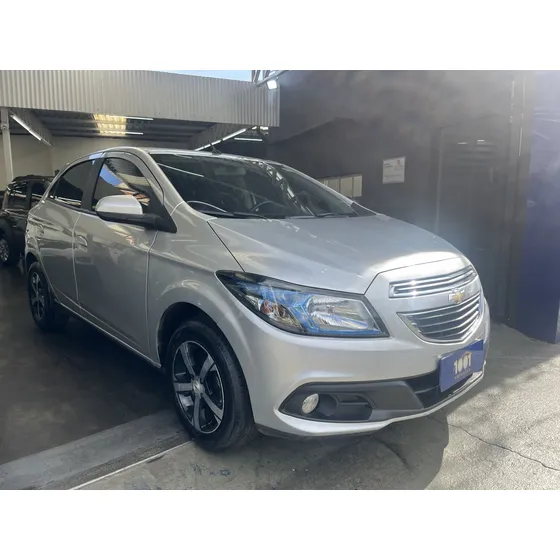 Chevrolet Onix 1.4 Mpfi Lt 8v Flex 4p Automático