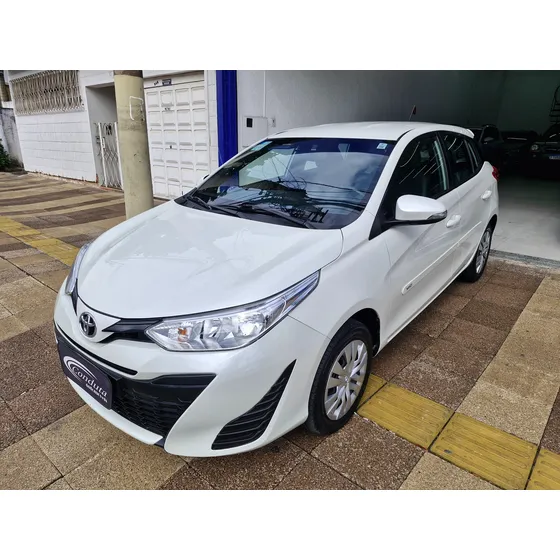 Toyota Yaris 1.3 Xl Live 16v Cvt 5p