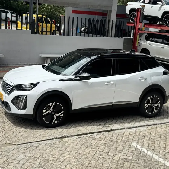Peugeot 2008 2026 1.2 Gt Line Hibrido