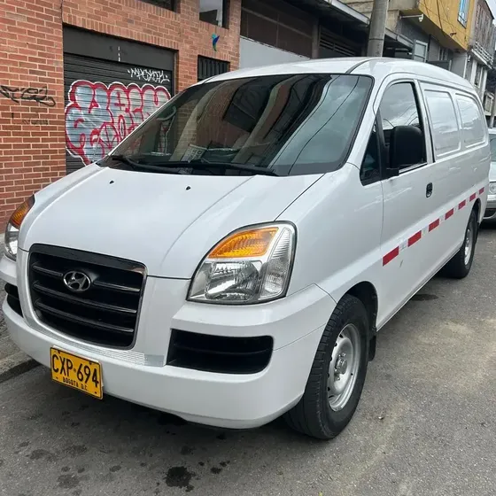 Hyundai Starex 2008 2.6 H1 Panel
