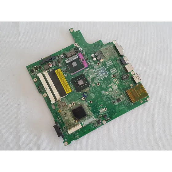Placa Mãe Da0ql3mb8f0 Do Notebook LG R480 + T4300