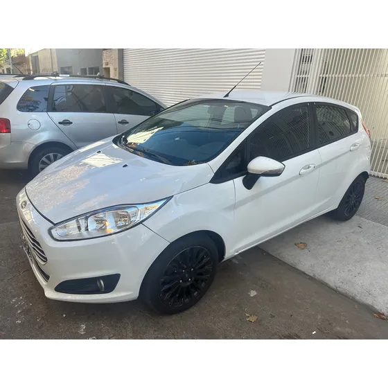 Ford Fiesta Kinetic 1.6 Se Powershift 120cv