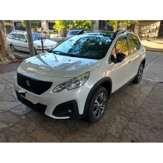 Peugeot 2008 1.6 Thp Sport