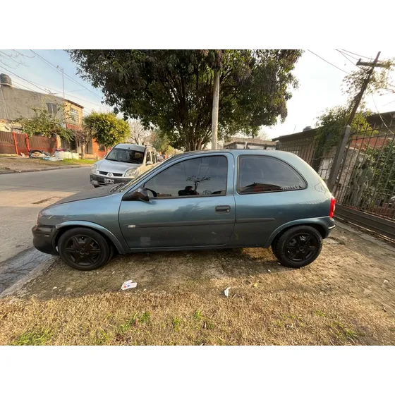 Chevrolet Corsa 1.6 Gl Gnc