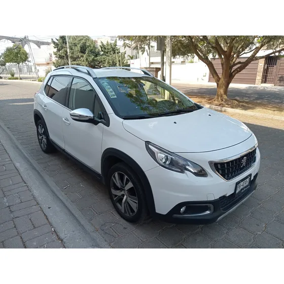 Peugeot 2008 Allure Pack 1.2 Puretech