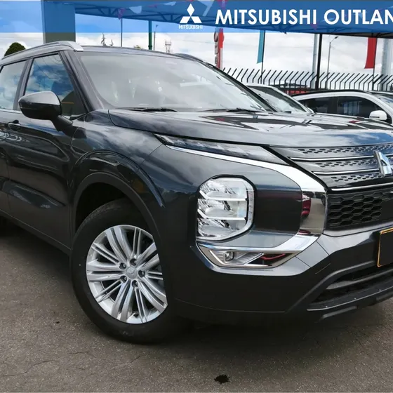 Mitsubishi Outlander 2025 2.5l At