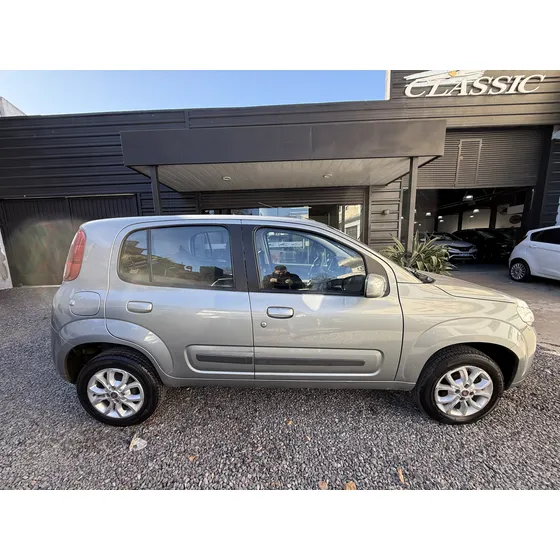 Fiat Uno 1.4 Attractive Pack Seg.