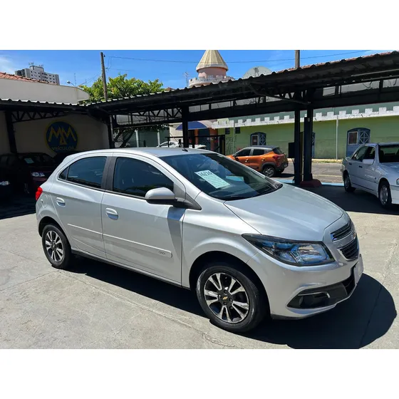 Chevrolet Onix 1.4 Ltz 5p