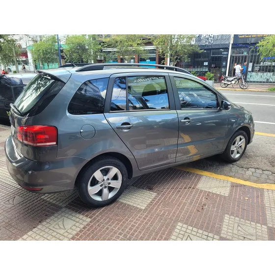 Volkswagen Suran 1.6 Trendline
