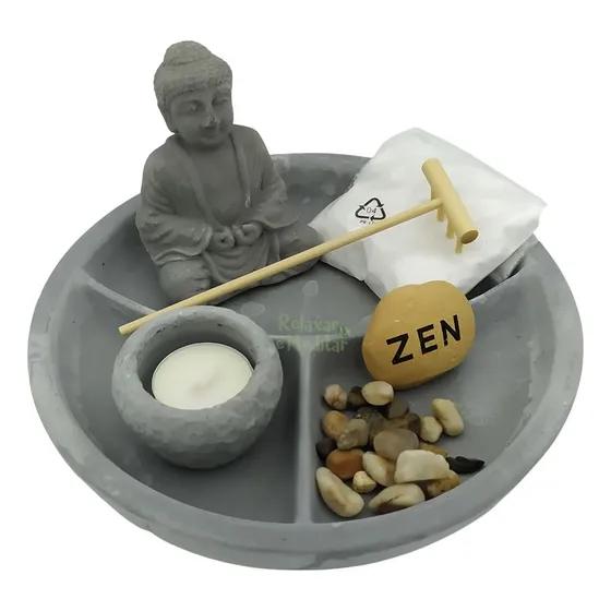 Jardim Zen Redondo Em Cimento Com Buda E Porta Velas