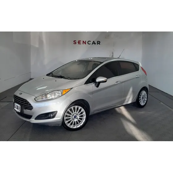 Ford Fiesta Kinetic 1.6 Titanium 120cv